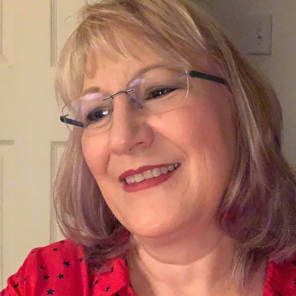 Meet your Posher, Linda - Picture 1 of 1